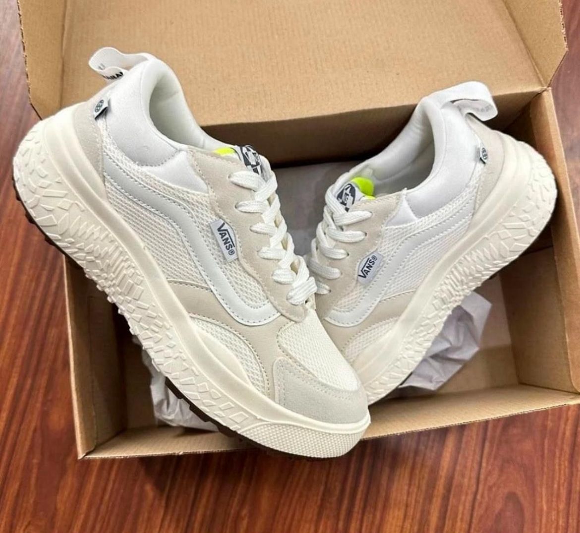 Vans UltraRange