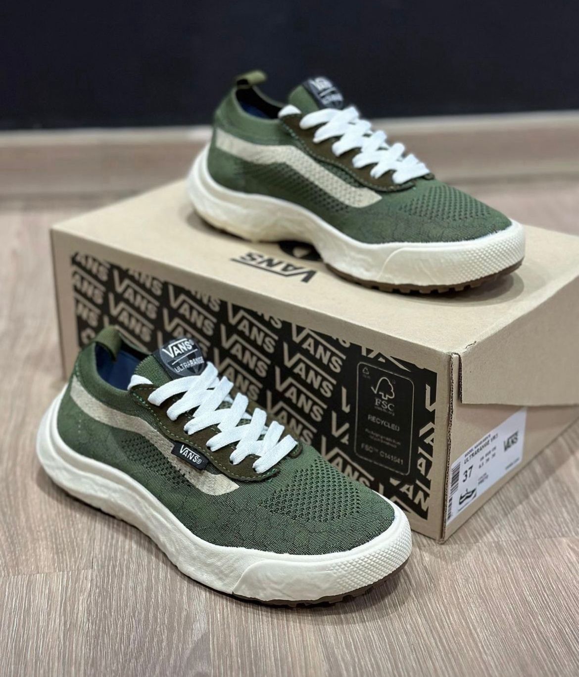 Vans UltraRange